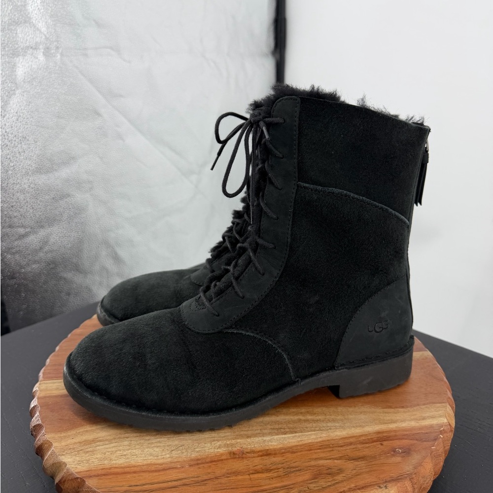UGG Women’s Daney 1017507 Black Round Toe Lace-Up Ankle Snow Boots Sz 10